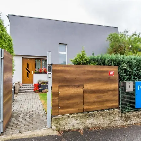 Milada Estalagem Klecany